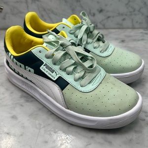 PUMA California women’s sneakers